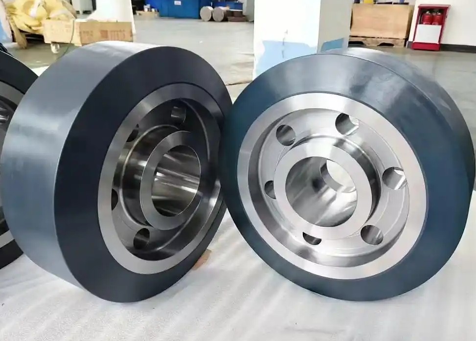 Heavy polyurethane wheels for AGV stacker