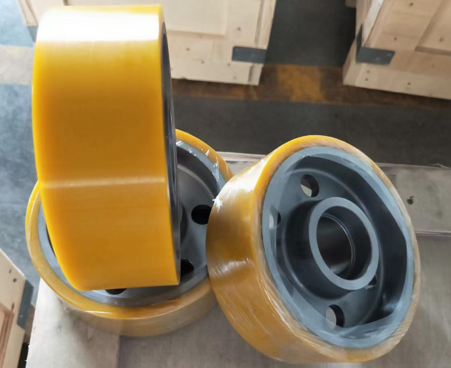 Polyurethane load bearing wheels